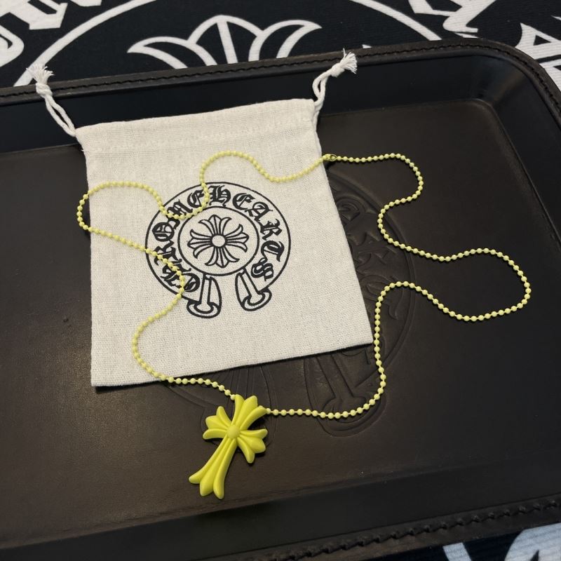 Ch*0me He**ts necklaces